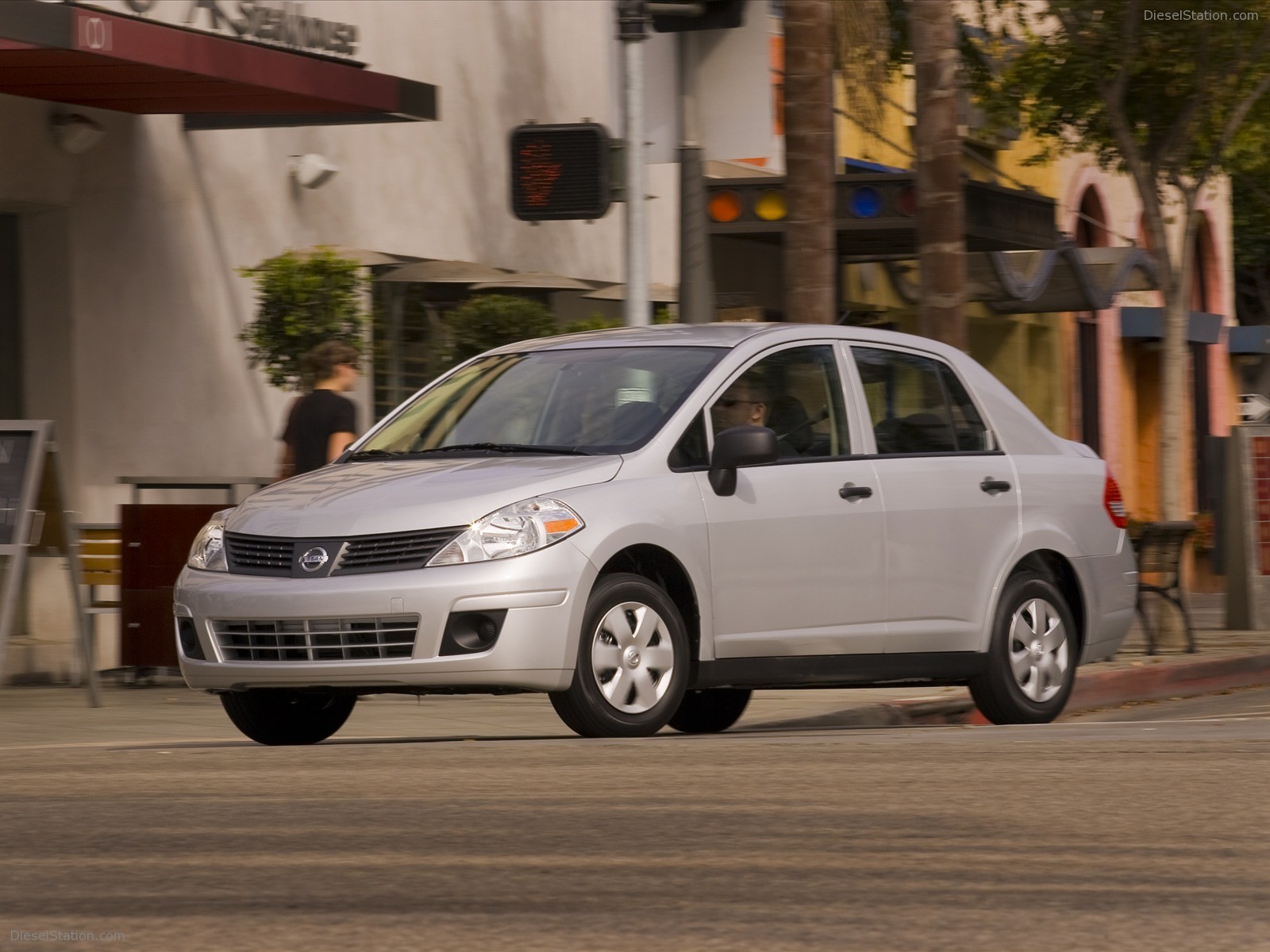 Nissan Versa 1.6